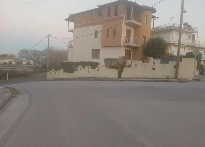 Corner House