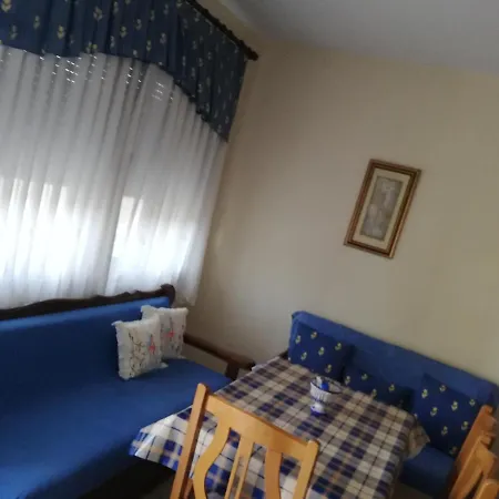 Corner House Appartement Leptokaryá Buitenkant foto