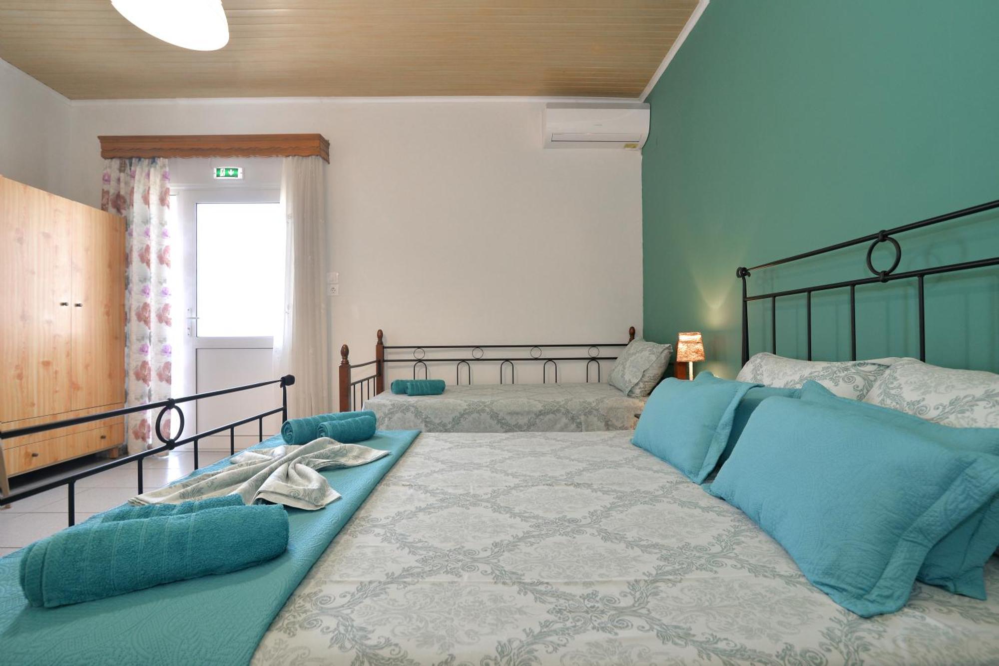 Corner House Apartment